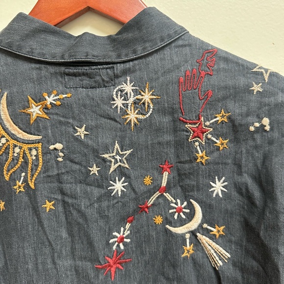 NWT Johnny Was Astraea Denim Shirt Eye Moon - Picture 6 of 8